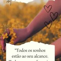 "Todos os sonhos estão ao seu alcance. Tudo o que você precisa fazer é seguir em direção a eles." Feliz tarde!  Viola Davis