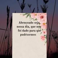 Abençoado seja nossa dia, que nos foi dado para que pudéssemos aproveitar as melhores coisas da vida, e sermos gratos por cada dia que vivemos! Quinta-...
