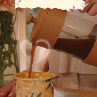 Que cada mensagem bonita seja um lembrete de que a vida é bela e que o amor está presente em cada detalhe." Bom dia! 