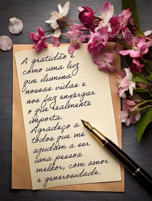 A gratidão é como uma luz que ilumina nossas vidas e nos faz enxergar o que realmente importa. Agradeço a todos que me ajudam a ser uma pessoa melhor,...