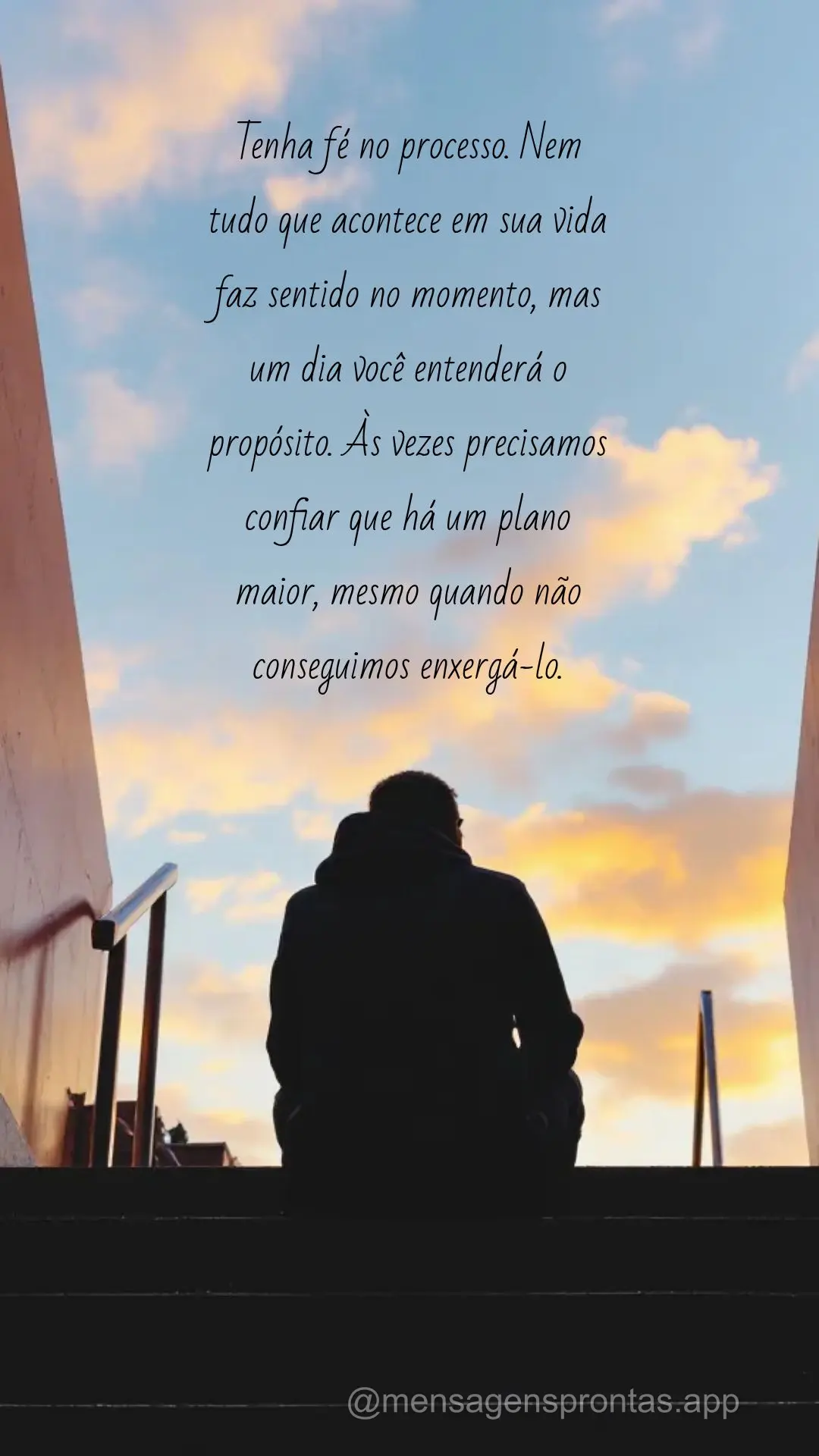 Tenha fé no processo. Nem tudo que acontece em sua vida faz sentido no momento, mas um dia você entenderá o propósito. Às vezes precisamos confiar q...