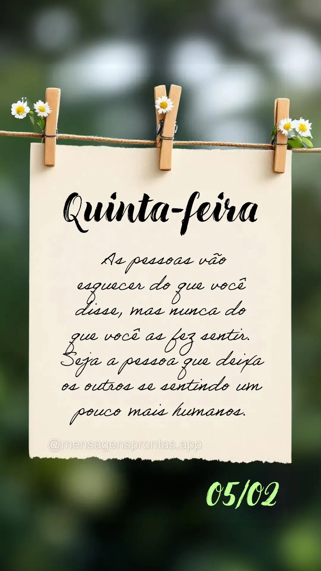 As pessoas vão esquecer do que você disse, mas nunca do que você as fez sentir. Seja a pessoa que deixa os outros se sentindo um pouco mais humanos. 0...