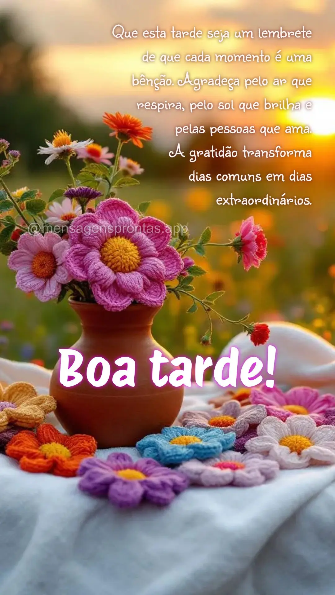 Que esta tarde seja um lembrete de que cada momento é uma bênção. Agradeça pelo ar que respira, pelo sol que brilha e pelas pessoas que ama. 
A gra...