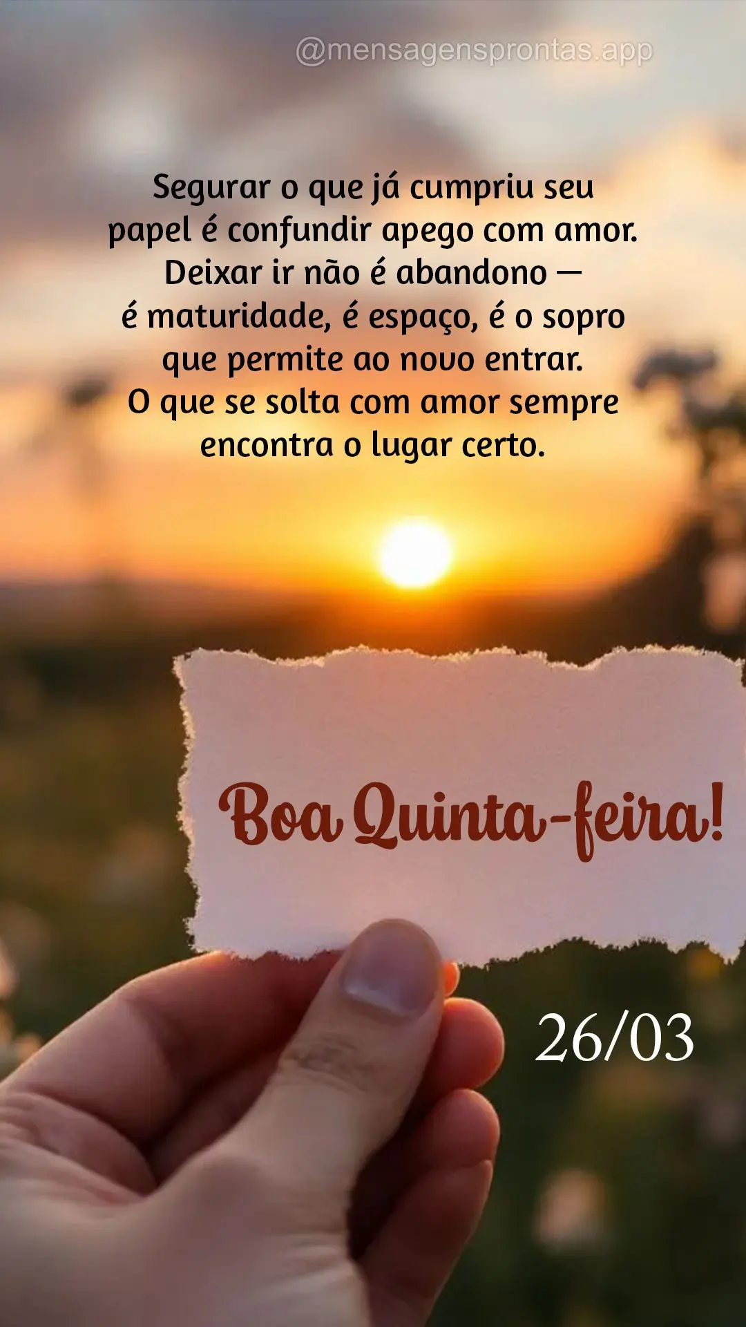 Segurar o que já cumpriu seu papel é confundir apego com amor. Deixar ir não é abandono — é maturidade, é espaço, é o sopro que permite ao novo...