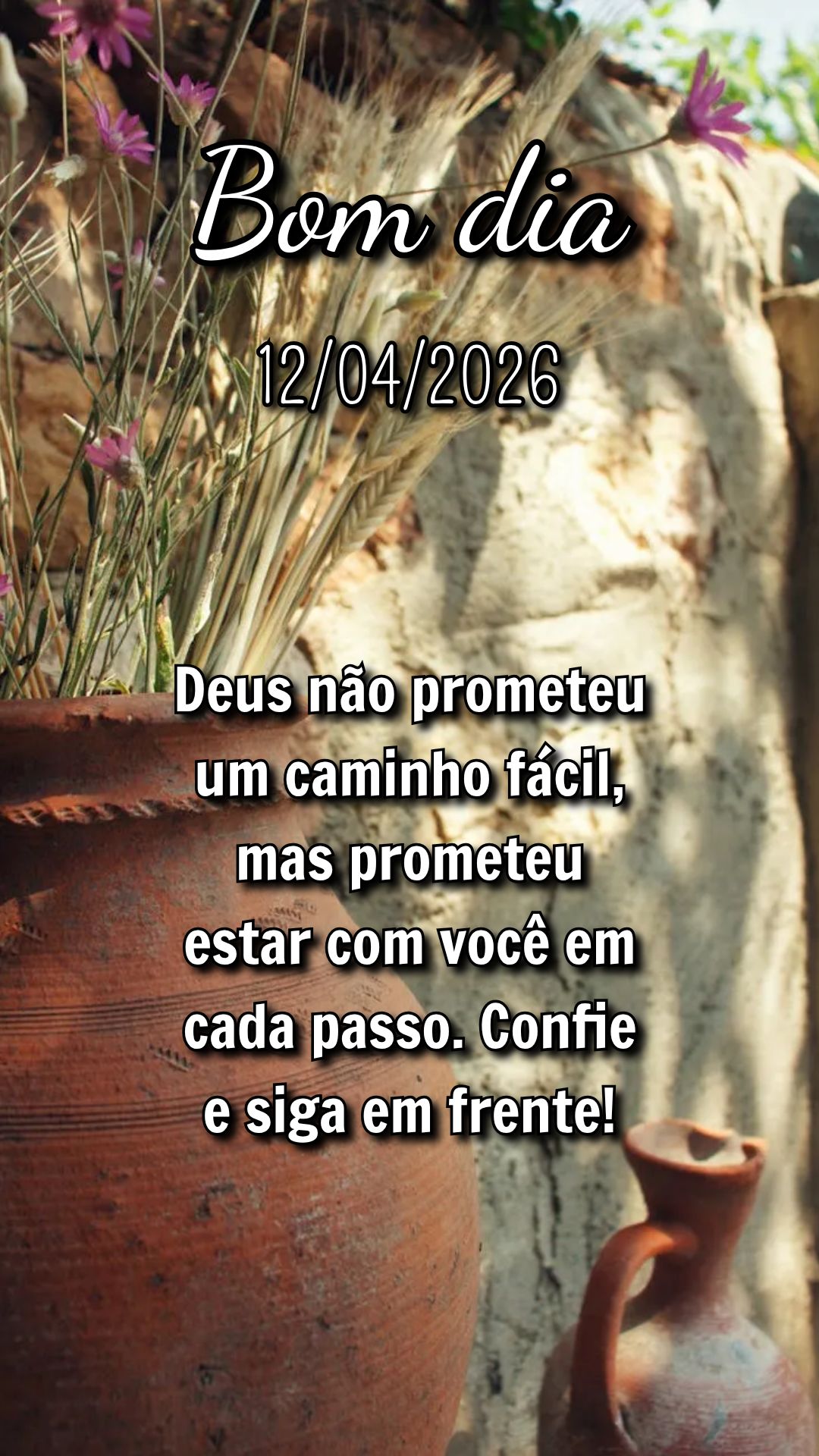 Deus não prometeu um caminho fácil, mas prometeu estar com você em cada passo. Confie e siga em frente!