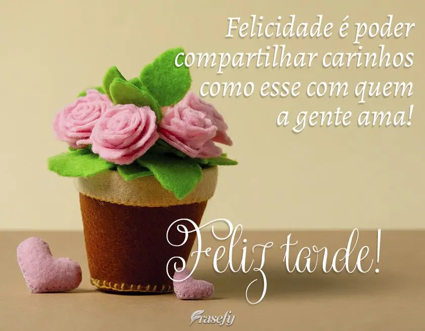 Felicidade é poder compartilhar carinhos como esse com quem a gente ama! Feliz tarde! 
