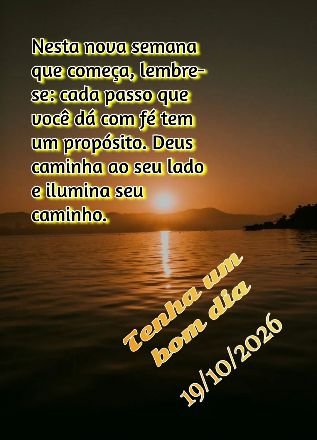 Nesta nova semana que começa, lembre-se: cada passo que você dá com fé tem um propósito. Deus caminha ao seu lado e ilumina seu caminho. Tenha um bo...