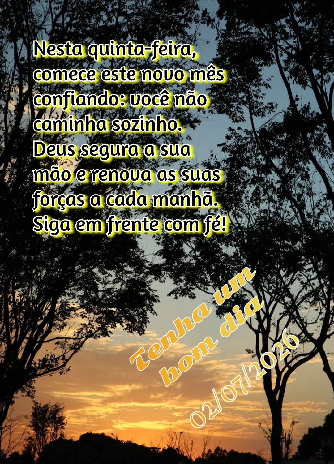Nesta quinta-feira, comece este novo mês confiando: você não caminha sozinho. Deus segura a sua mão e renova as suas forças a cada manhã. Siga em f...